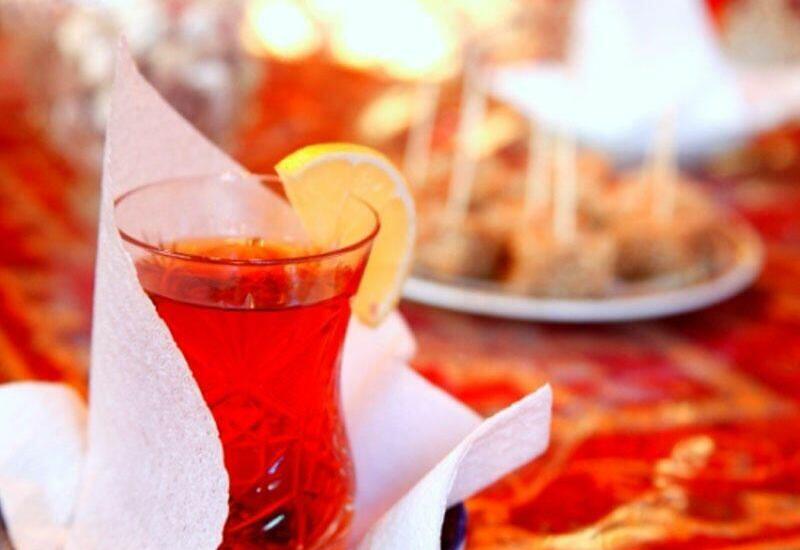 Belə çay içmək onu zəhərdən də pis edir
