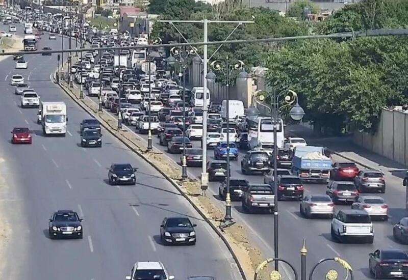 Утренние пробки в Баку