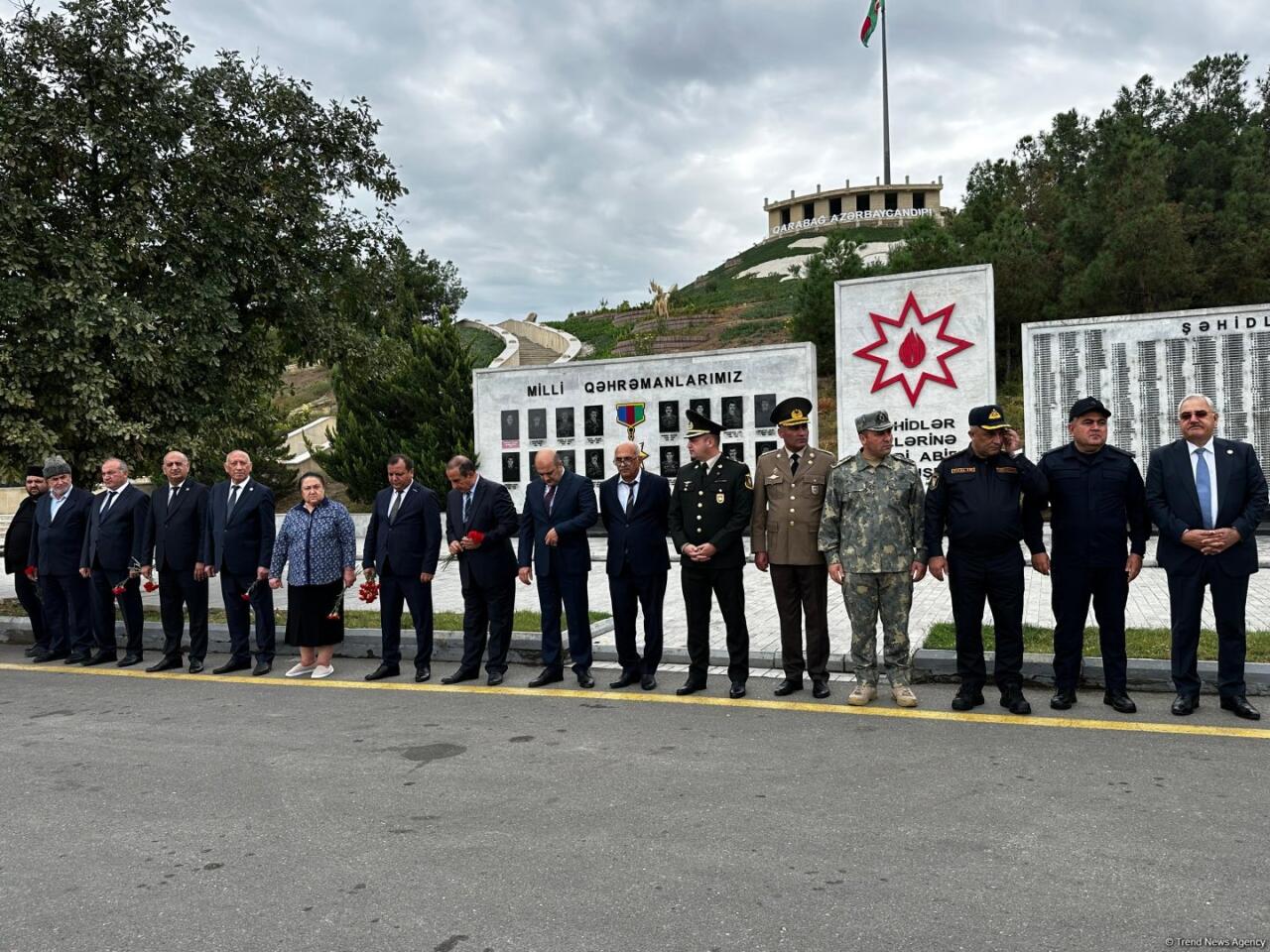 Жители Агдама чтят память шехидов Отечественной войны