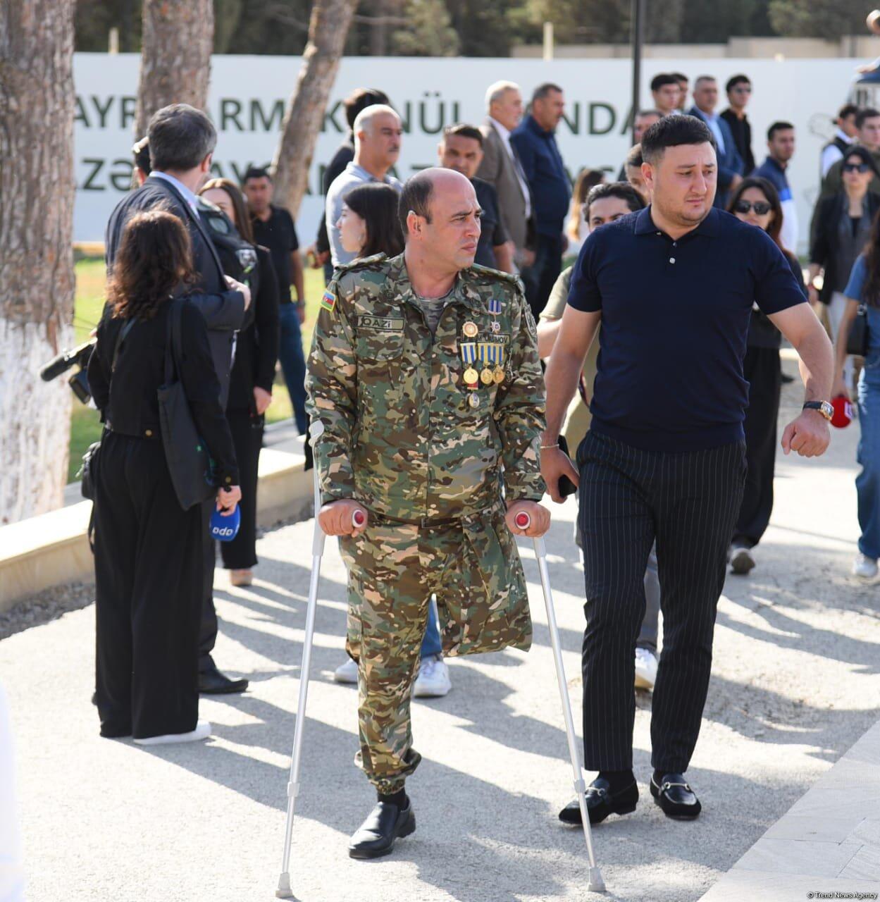 Азербайджанский народ чтит память шехидов Отечественной войны