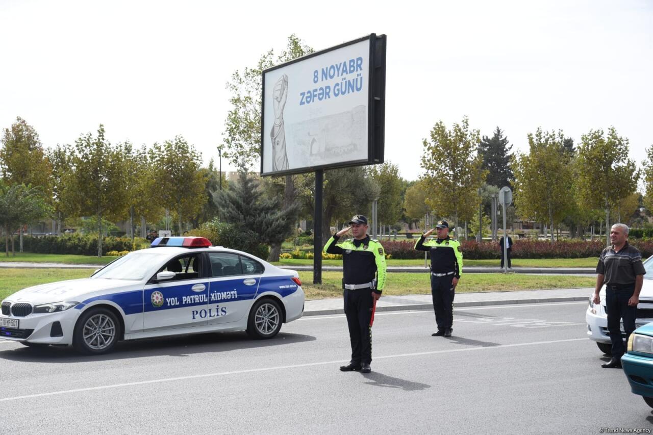 В Азербайджане минутой молчания почтили память шехидов Отечественной войны