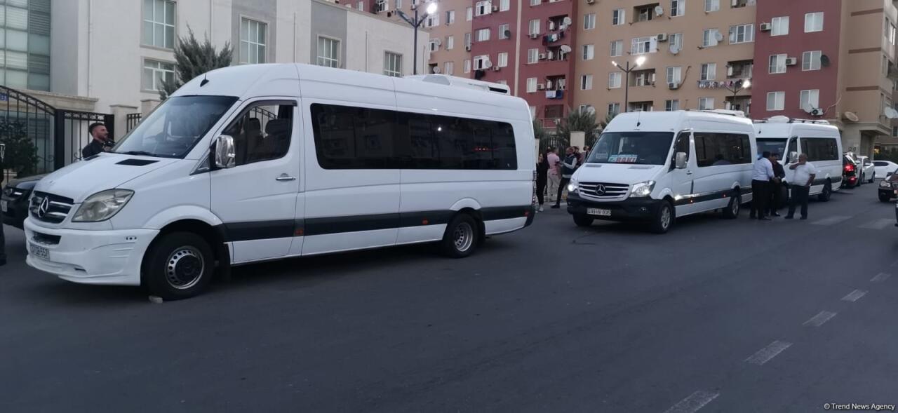 В Джебраил возвращается очередная группа бывших вынужденных переселенцев