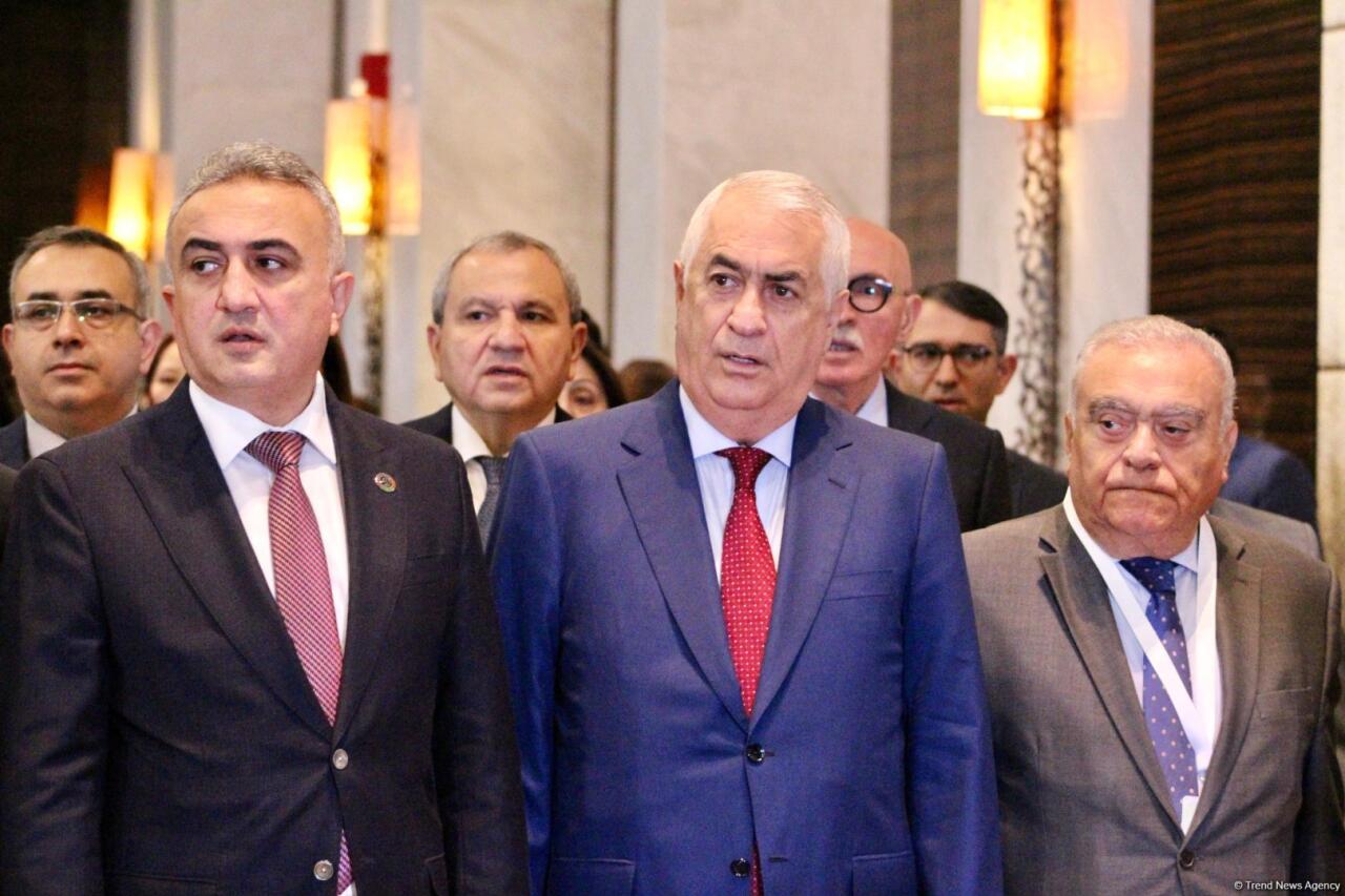 Завершился первый день Международного Бакинского форума омбудсменов