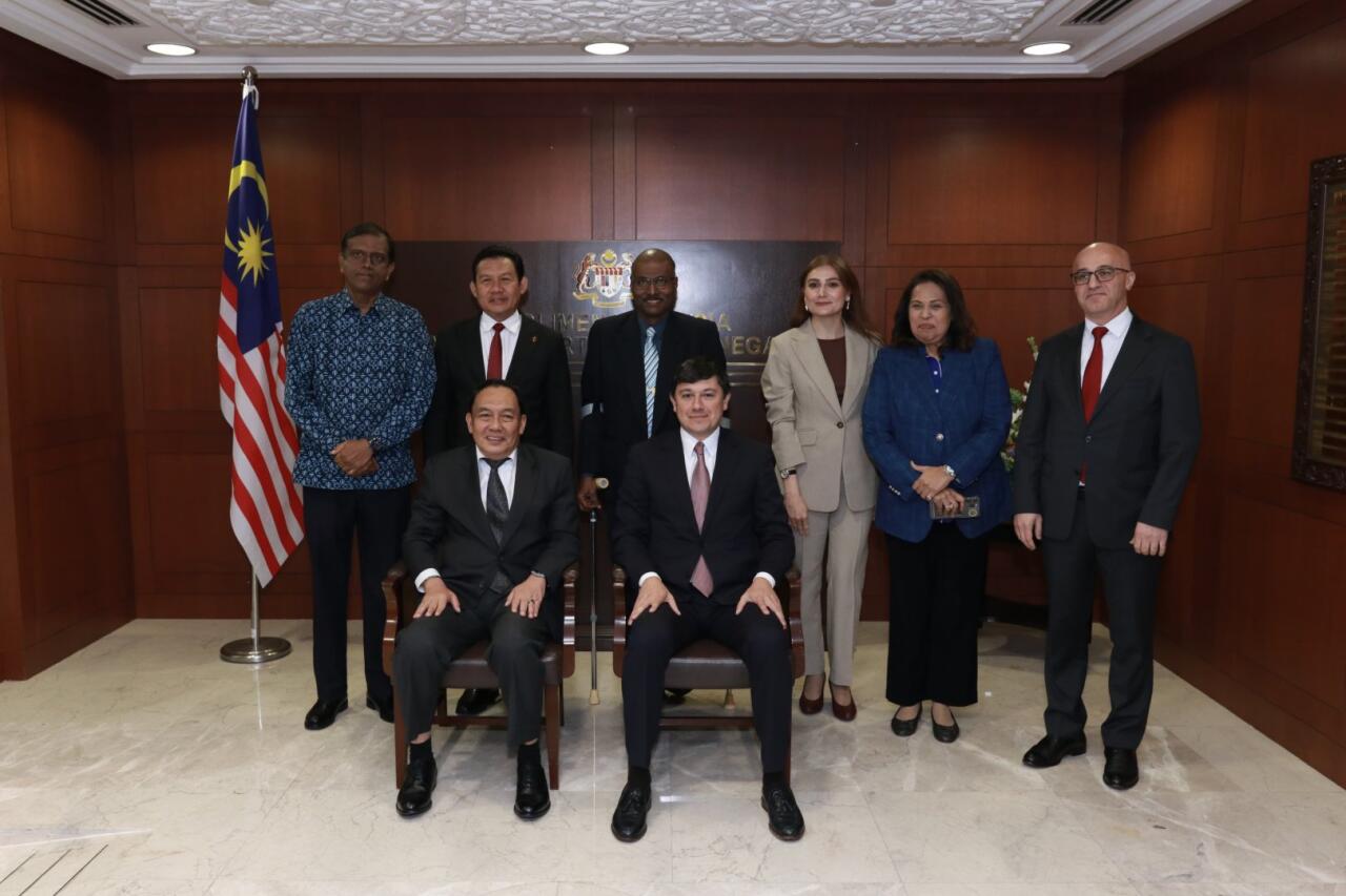 Фуад Мурадов провел встречи с высокопоставленными чиновникам Малайзии