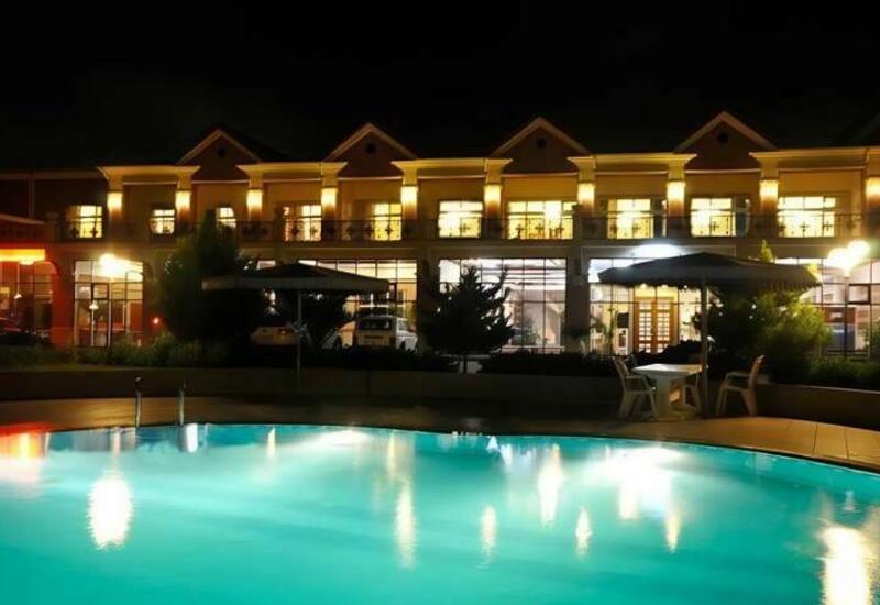 Bakıda yanan məşhur hotel imiş