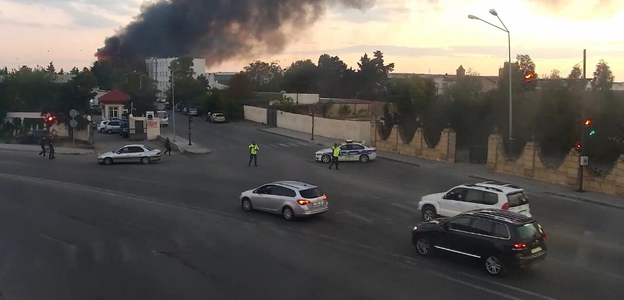 Bakıdakı yanğına görə bağlanan yol açıldı