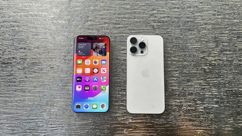 В iPhone обнаружен риск, связанный с прослушкой    