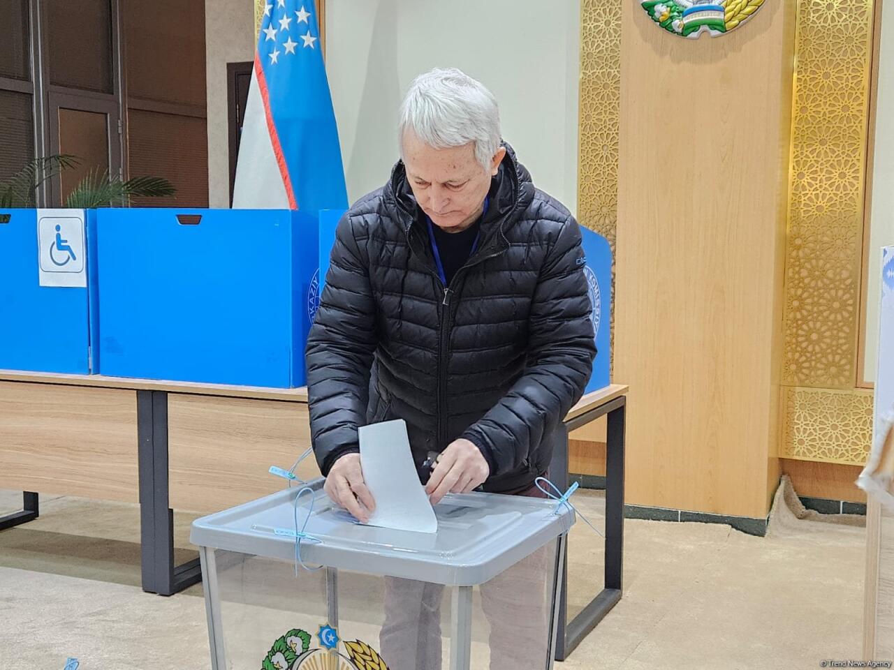 Голосование на выборах в Узбекистане прошло активно