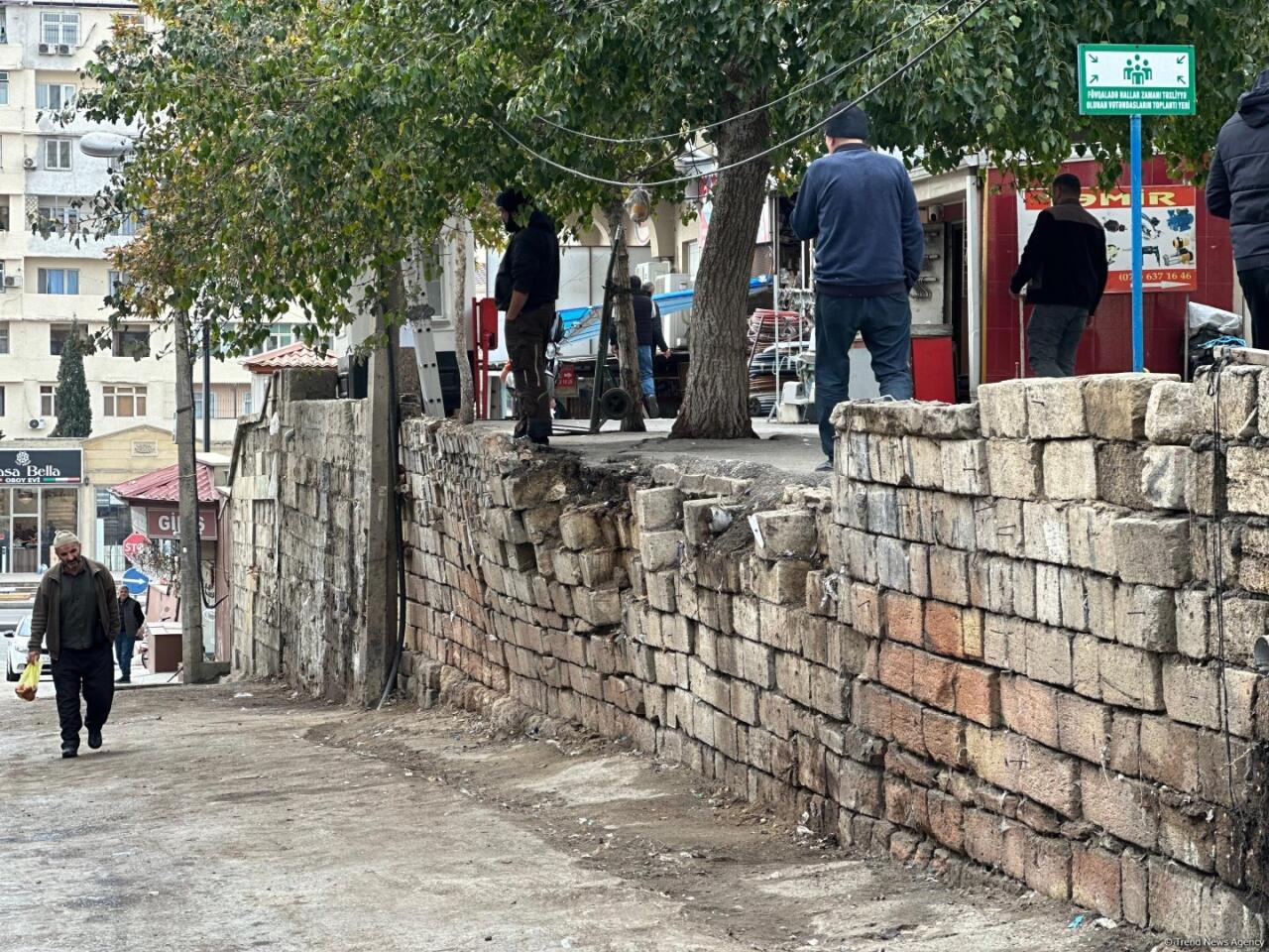 “8-ci km bazarı”nın ətrafındakı küçə ticarəti yığışdırılıb