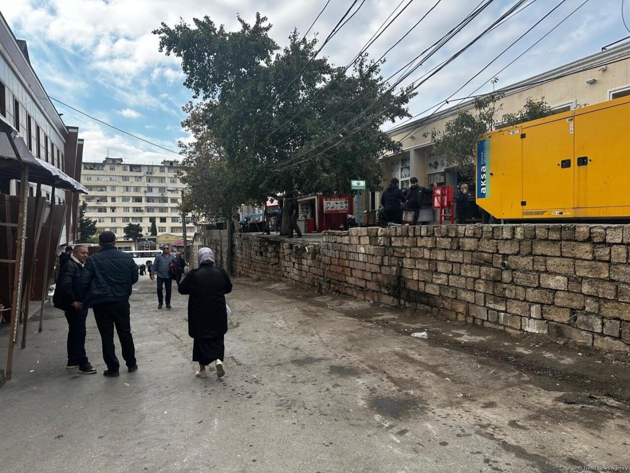 “8-ci km bazarı”nın ətrafındakı küçə ticarəti yığışdırılıb