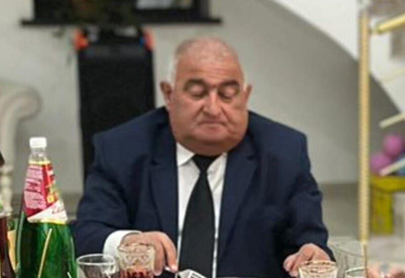 Sayt rəhbəri və oğlu şantaja görə həbs edildi