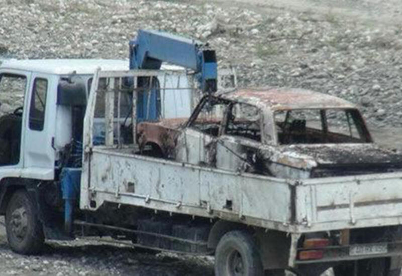 Qubada maşında yandırılan qadınla kişiyə görə