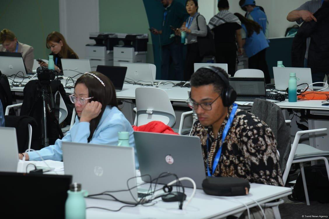 Фоторепортаж с COP29 в Баку