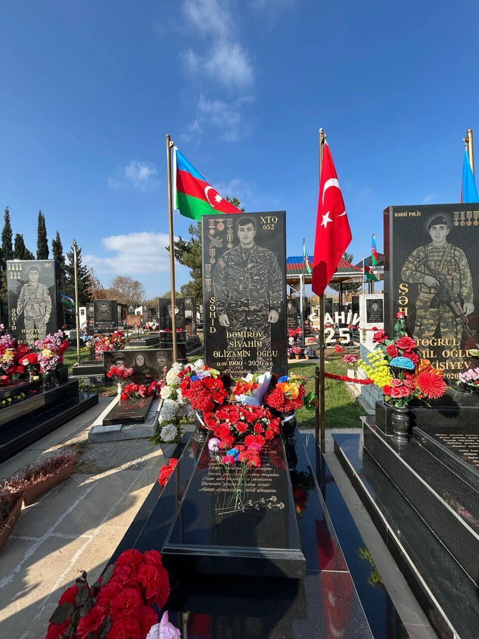 Şəhid Siyahim Dəmirovun atası vəfat etdi