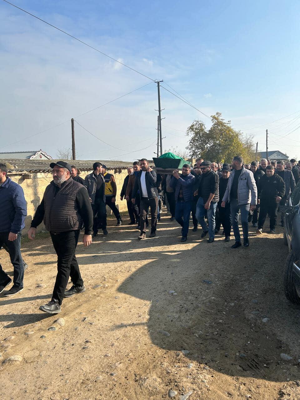 Şəhid Siyahim Dəmirovun atası vəfat etdi