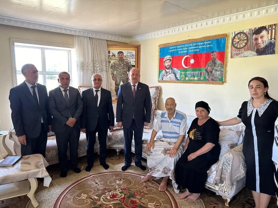 Şəhid Siyahim Dəmirovun atası vəfat etdi