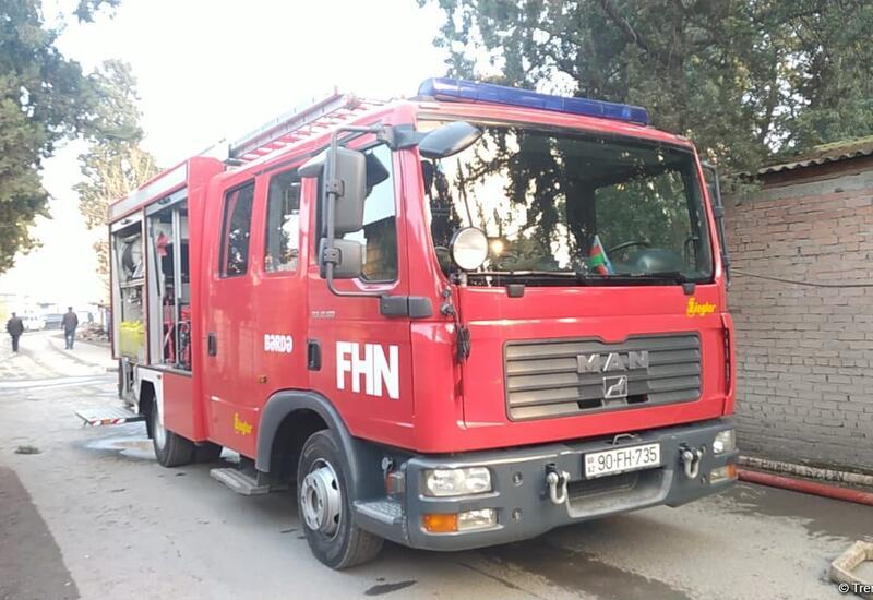 Bakıda çoxmərtəbəli yaşayış binasında yanğın olub
