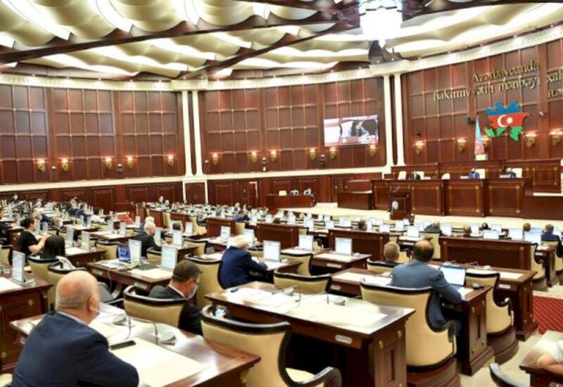 Bu deputatlara yeni vəzifə verildi