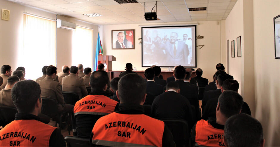FHN-in qurumlarında və regional mərkəzlərində Ümummilli Lider Heydər Əliyevin anım günü ilə əlaqədar tədbirlər keçirilib