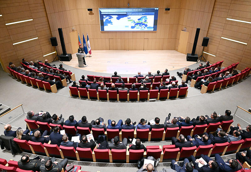NATO Müdafiə Kollecinin “Ali kurs” heyəti ölkəmizin iştirak etdiyi regional və dünyəvi iqtisadi layihələr barədə məlumatlandırılıb