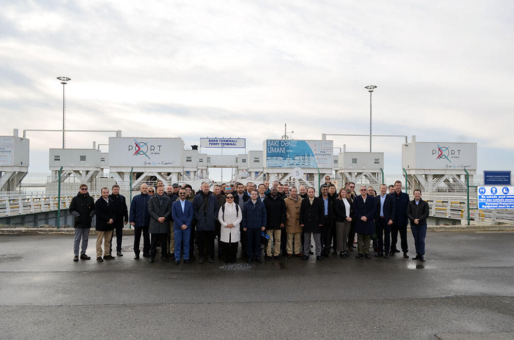NATO Müdafiə Kollecinin “Ali kurs” heyəti ölkəmizin iştirak etdiyi regional və dünyəvi iqtisadi layihələr barədə məlumatlandırılıb