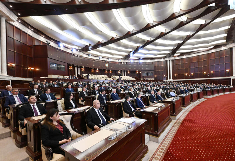 Milli Məclisin payız sessiyasının sonuncu iclası keçirilib