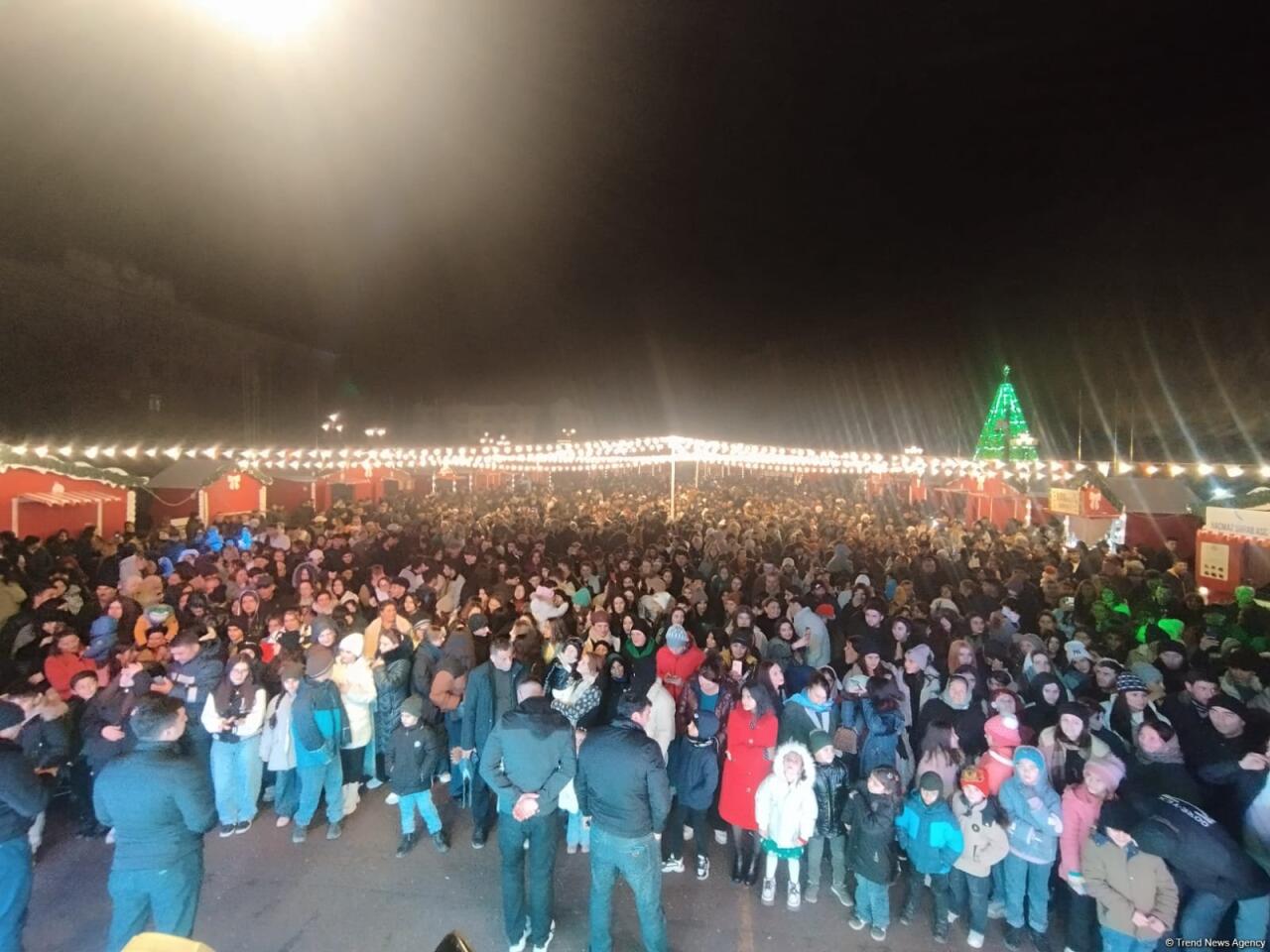 Праздничный салют в Ханкенди