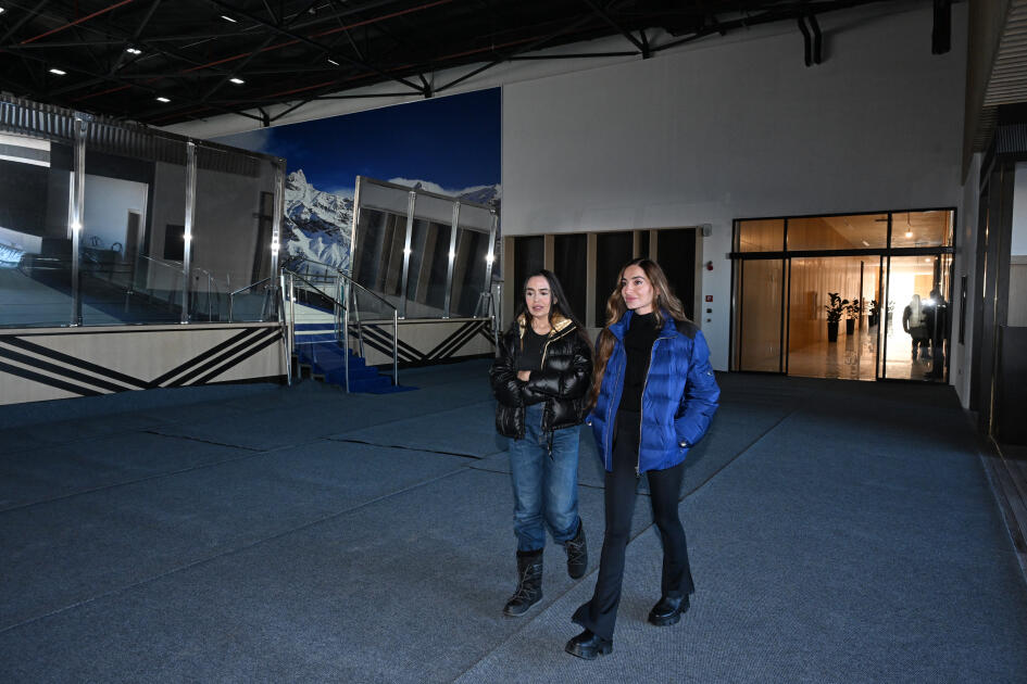 Prezident İlham Əliyev və Birinci xanım Mehriban Əliyeva Şahdağda “Lakeside” hotelində aparılmış işlərlə və “Xizək klubu” binasının tikintisi ilə tanış olublar