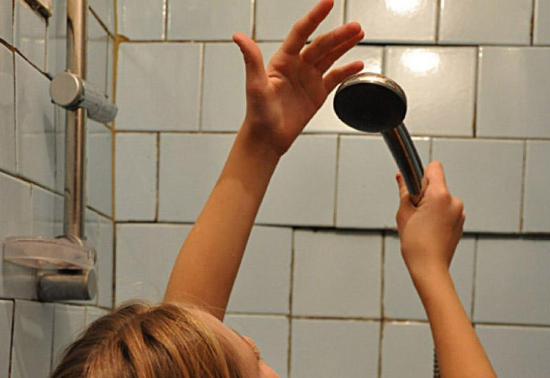 Qulağa su dolanda nə etməliyik?