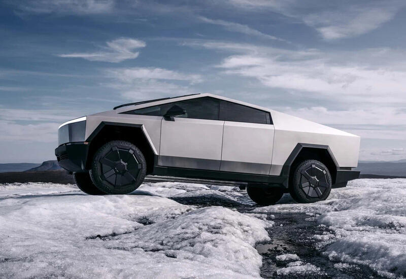 Производство автомобилей Tesla упало