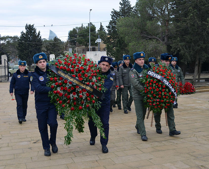 Şəhid hərbi pilot Rəşad Atakişiyevin xatirəsi yad edilib