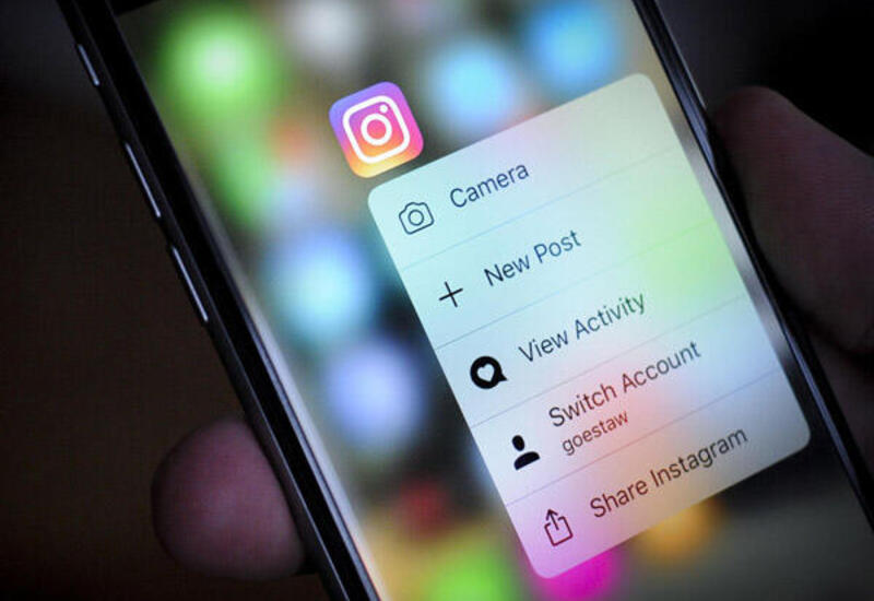 "Instagram"da qız adı ilə kişilərə qarşı dələduzluq etdilər