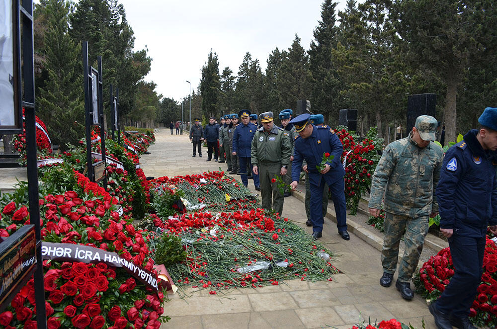 Şəhid hərbi pilot Rəşad Atakişiyevin xatirəsi yad edilib