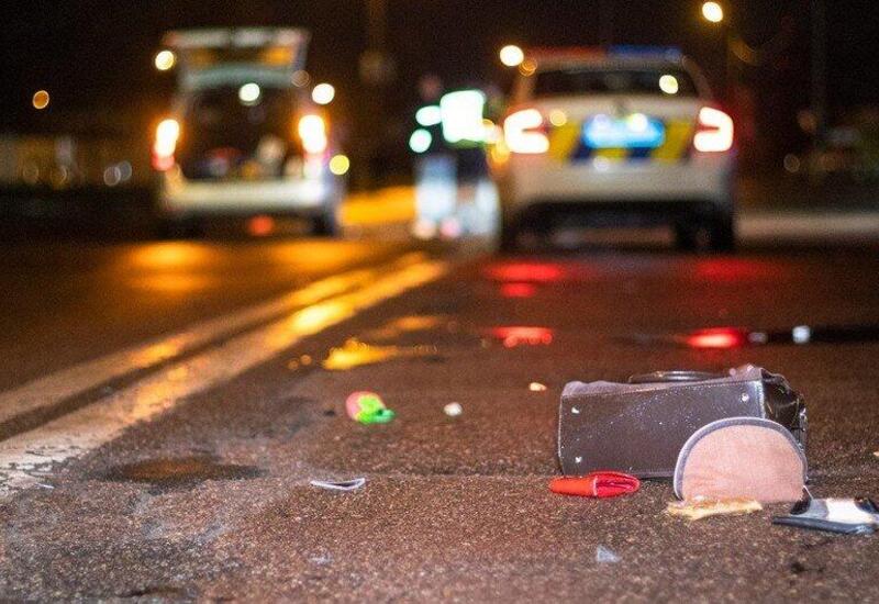 “Mercedes” piyadanı vurub öldürdü