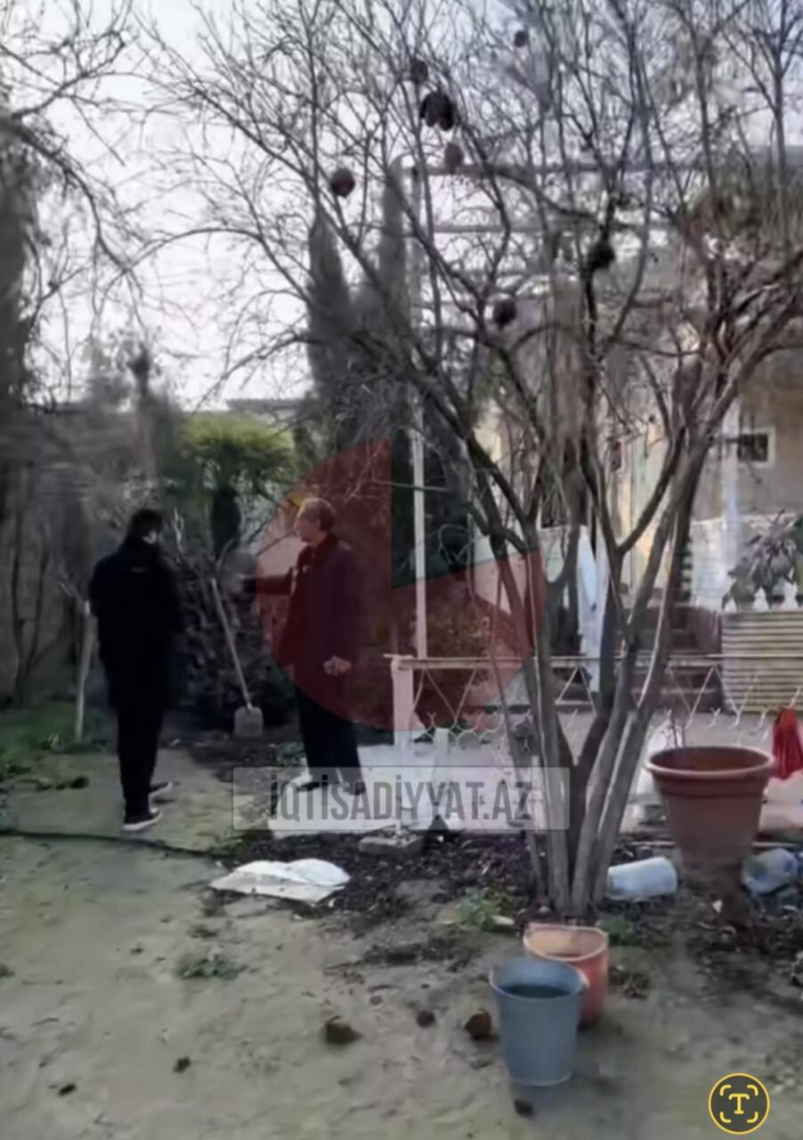 Xalq artisti Buzovnadakı bağ evini satışa çıxardı