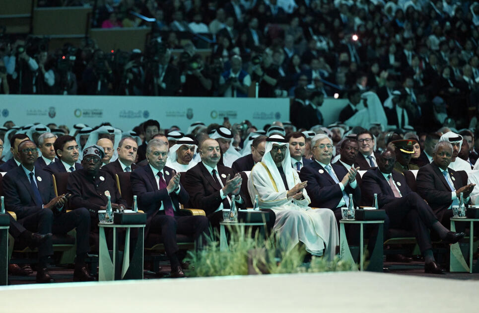 Prezident İlham Əliyev Əbu-Dabi Dayanıqlılıq Həftəsinin açılış mərasimində iştirak edib