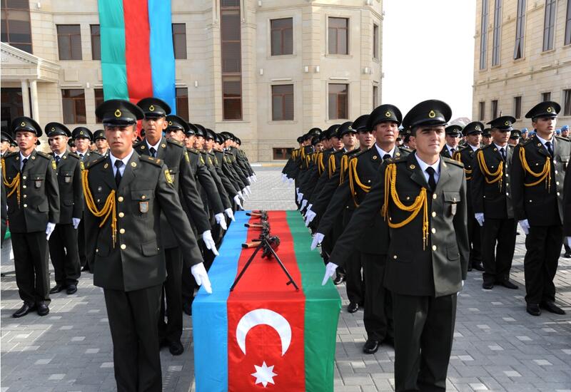 Xüsusi hərbi ixtisaslar üzrə vətəndaşların hazırlığını keçirən təhsil müəssisələrinin siyahısı dəyişdi