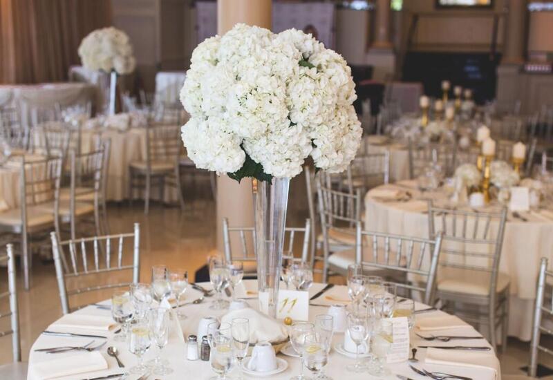 Bakıda məşhur şadlıq sarayında saxta alkoqollu içkilər aşkarlandı