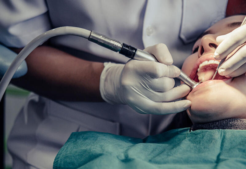 Kabinetlərdə diş çəkilməsi və implant qadağan olunub?