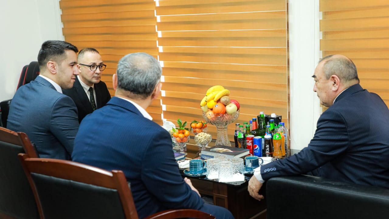 Azərbaycan və Özbəkistan arasında jurnalistikanın keyfiyyətinin yüksəldilməsi istiqamətində birgə layihələrin keçirilməsinə dair razılıq əldə olunub