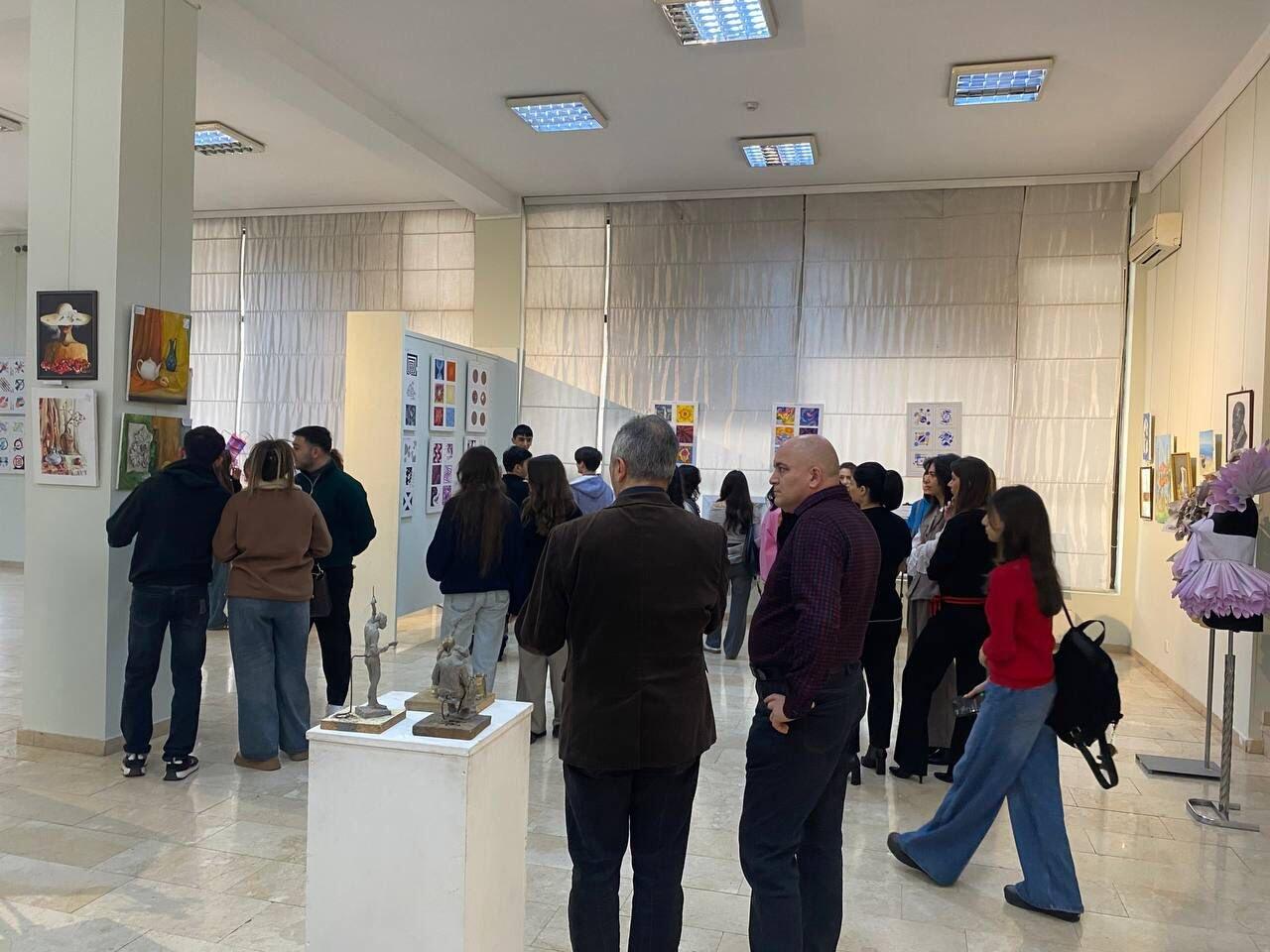 Məqsədimiz tələbələrimizin maraqlarını dəstəklədiyimizi göstərməkdir