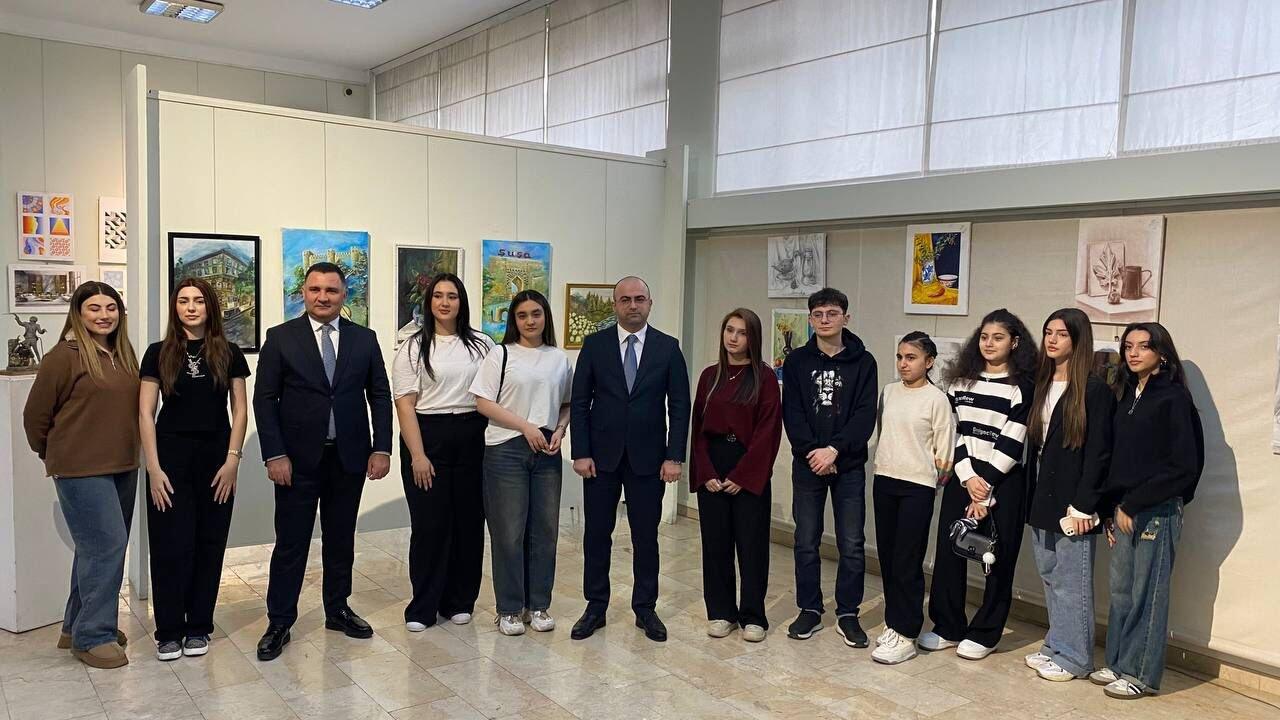 Məqsədimiz tələbələrimizin maraqlarını dəstəklədiyimizi göstərməkdir