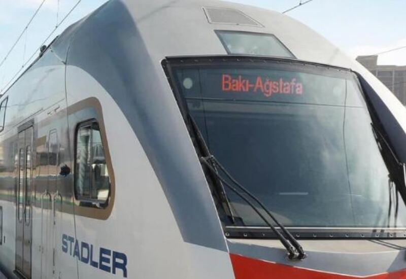 Şəhərətrafı qatarlardan istifadə edənlərin nəzərinə