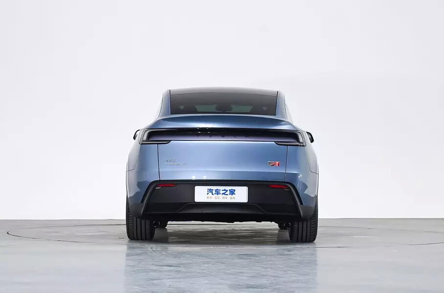 Обновленная Tesla Model Y вышла на рынок