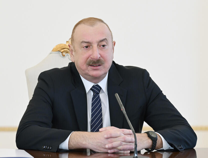 Президент Ильхам Алиев провел совещание, посвященное вопросам транспорта
