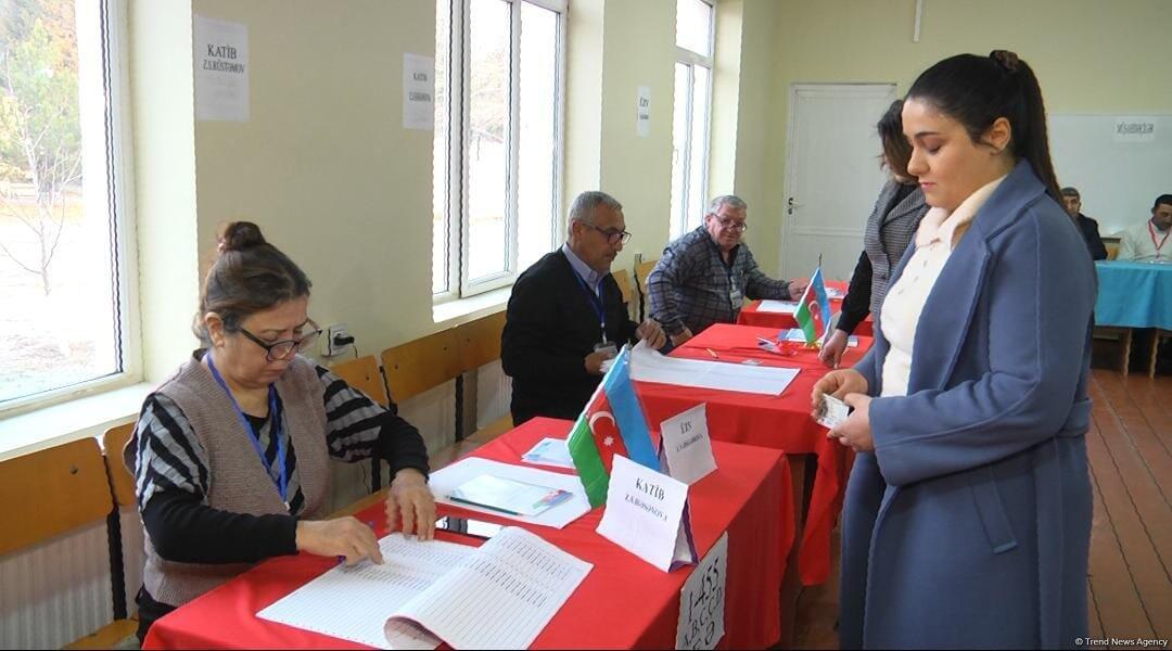 В Агдамском избирательном округе №119 к муниципальным выборам присоединились 39 участков
