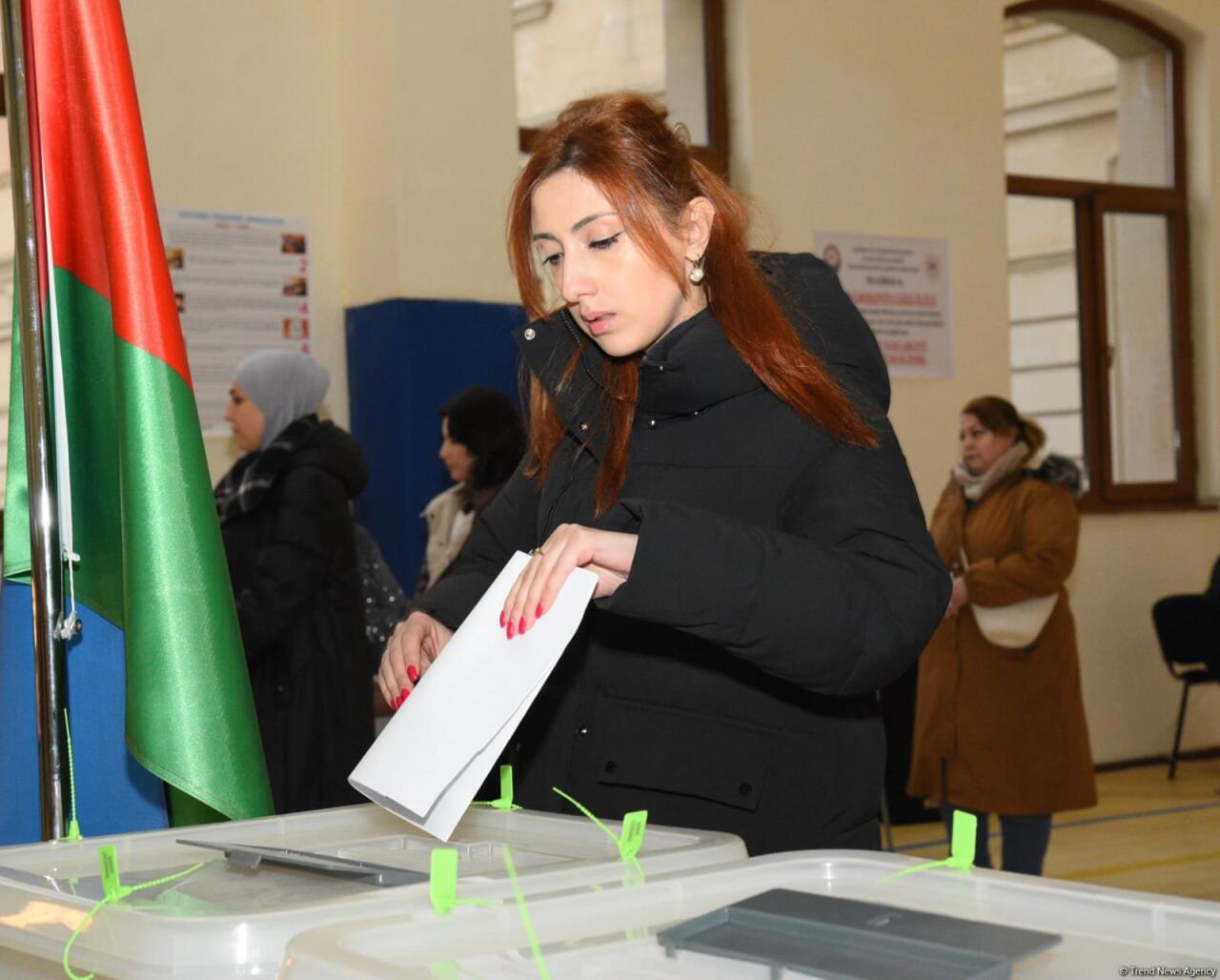 Завершилось голосование на муниципальных выборах в Азербайджане