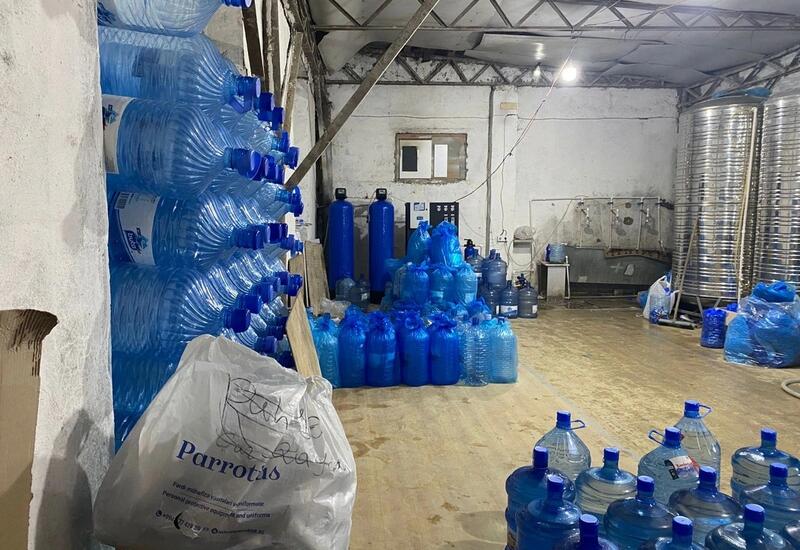 Завод по производству бутилированной воды закрыт за нарушения