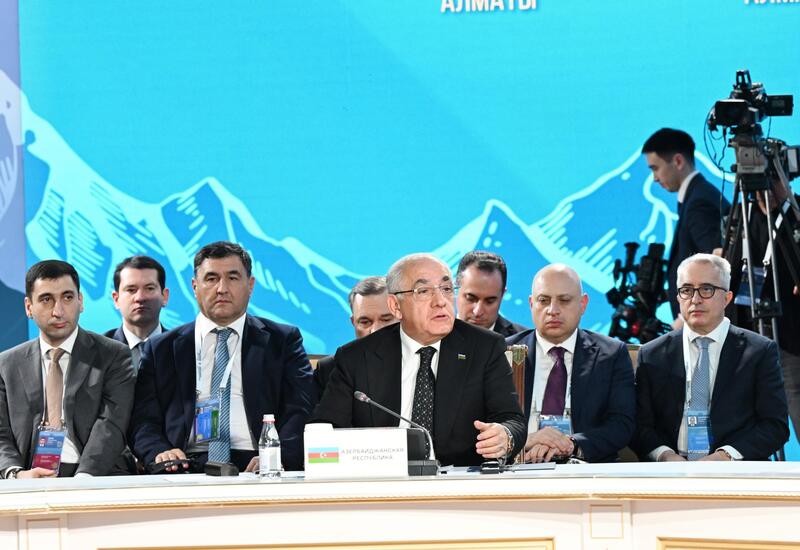 Əli Əsədov Avrasiya Hökumətlərarası Şurasının Almatıda keçirilən iclasında qonaq qismində iştirak edib