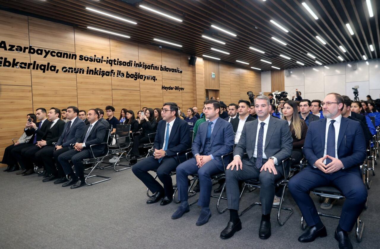 Gənc Sahibkarların V Forumu keçirilib